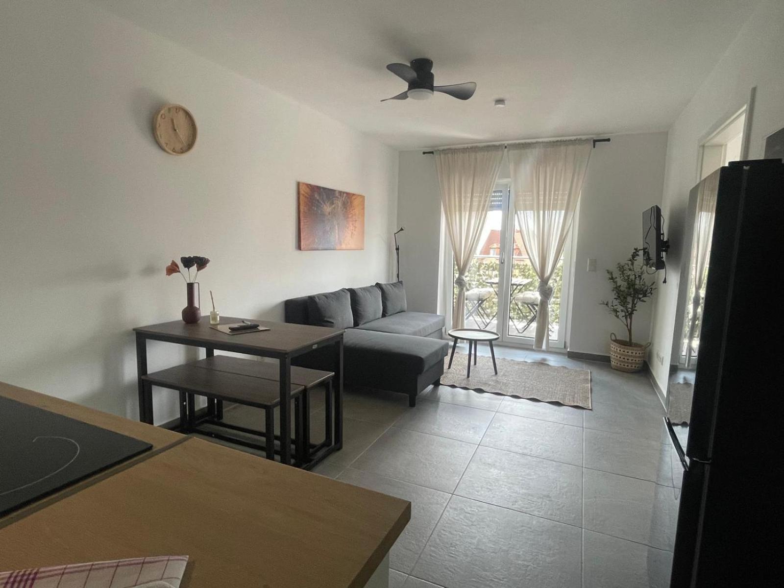 Nibelungen Apartments วอร์มส์ ภายนอก รูปภาพ